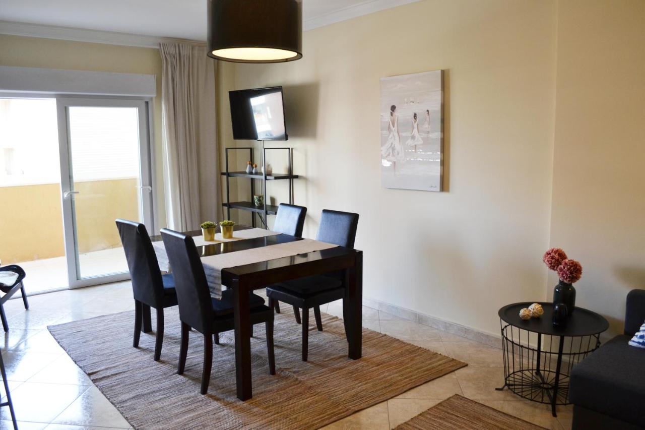 Rocha Sun By Algest Apartment ปอร์ติเมา ภายนอก รูปภาพ